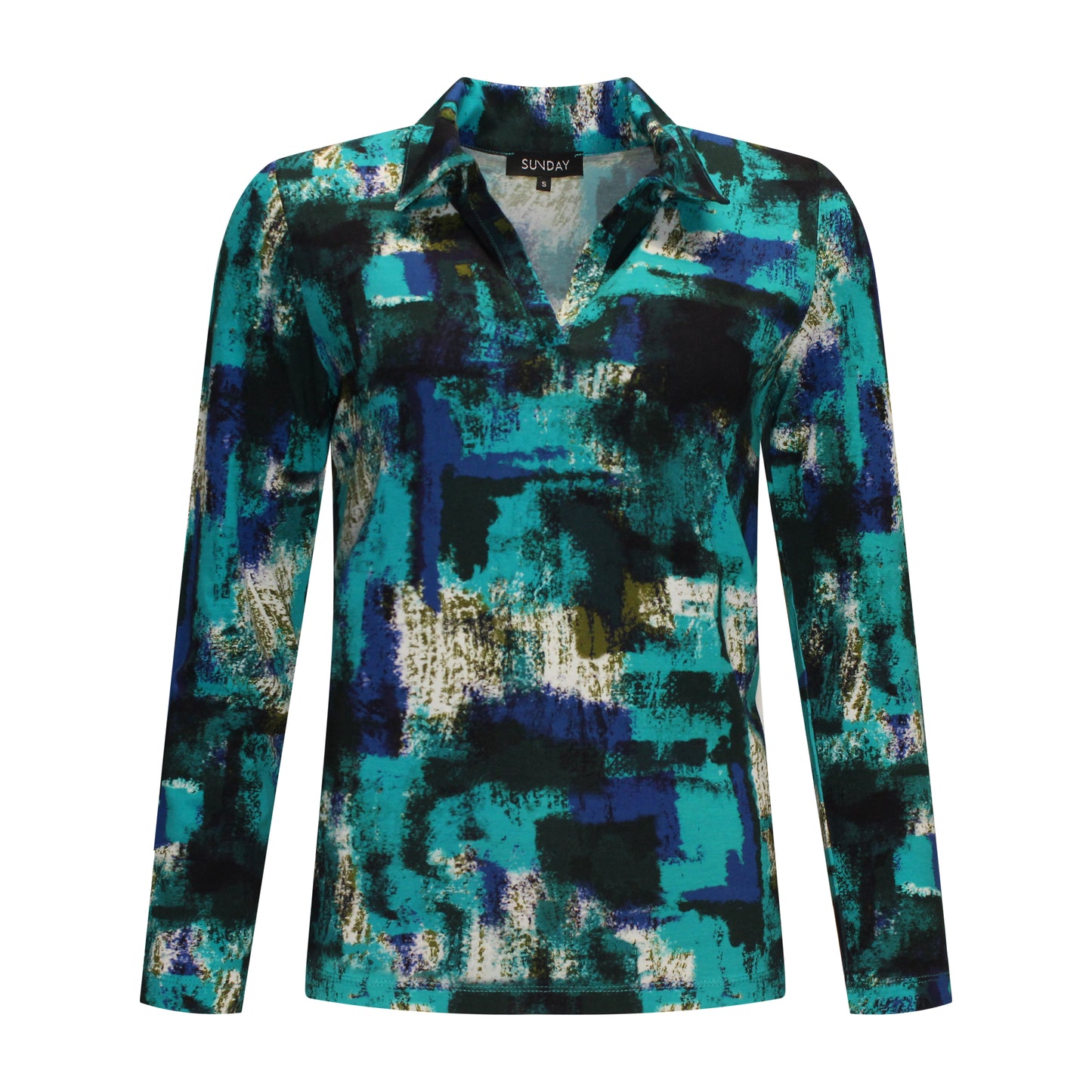 Voorzijde van Sunday Poloshirt Caren met opvallend kraagje, rechte pasvorm en lange mouwen in turquoise kleur.