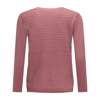 Achterzijde van Brandtex pullover Marit met lange mouwen, blokkenprint, en knoopdetail in het roze.