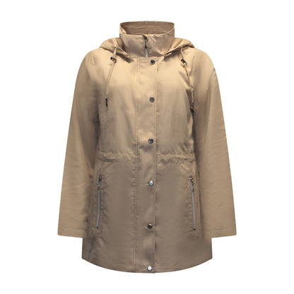 Voorzijde van Brandtex jas Hilda met capuchon en verstelbaar trekkoord in het beige.