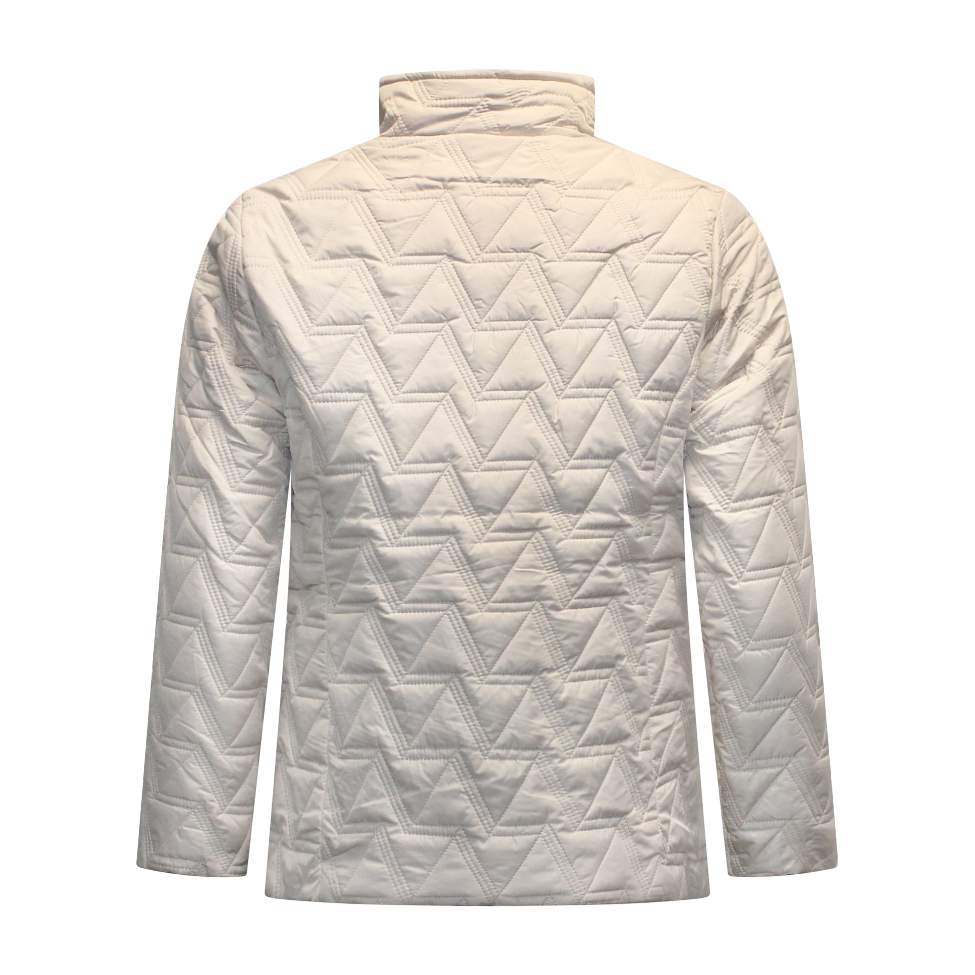 Achterzijde van Brandtex jas Jolanda met modern doorgestikt patroon in beige.