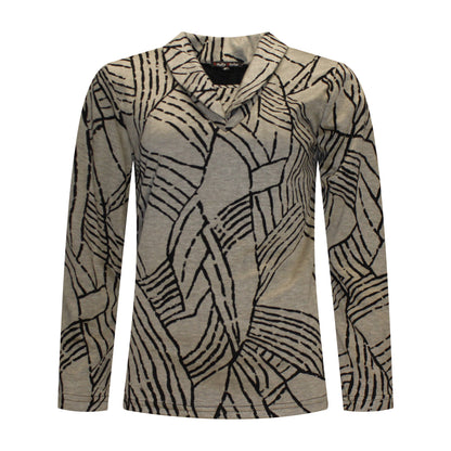 Voorzijde van Lady Style T-shirt Mirjam met sjaalkraag, lange mouwen en schoudervulling in zand met zwart.