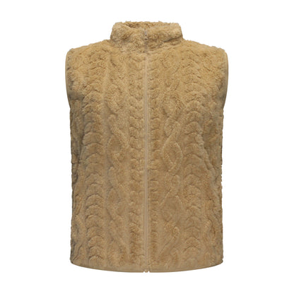 M.X.O Bodywarmer Maud voorzijde beige – Voorzijde van M.X.O Bodywarmer Maud met rits en steekzakken in beige.