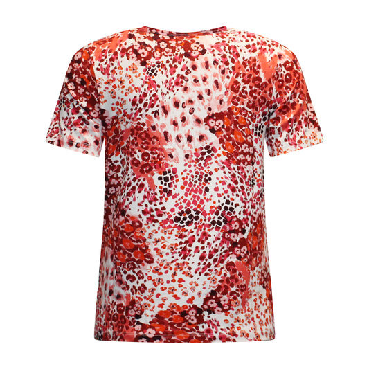 Achterzijde van Marinello T-shirt Elske met korte mouwen, recht model en all-over print in rood.