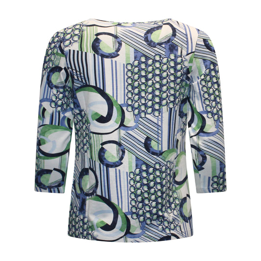 Achterzijde van Marinello T-shirt Hanne met driekwart mouwen en grafisch dessin in blauw en groen.