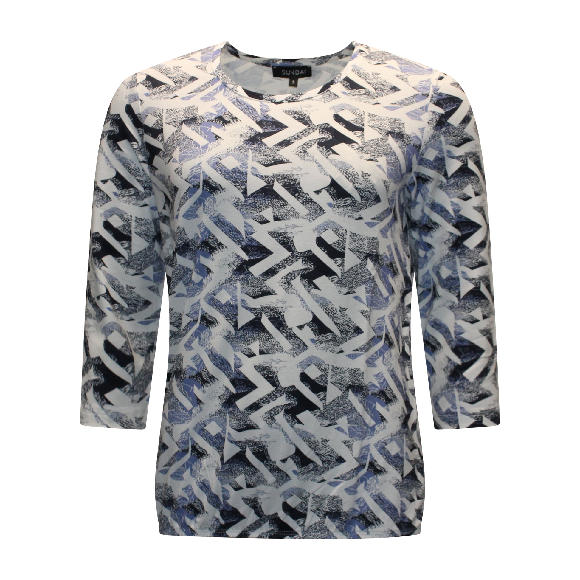 Voorzijde van Sensia blouson Alies met ronde hals, driekwart mouwen en speelse print in blauw en navy.