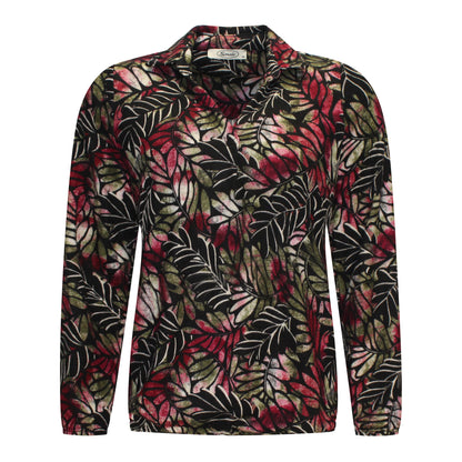 Voorzijde van Sensia Blouson Femke met diepe v-hals en bloemmotief in het groen.