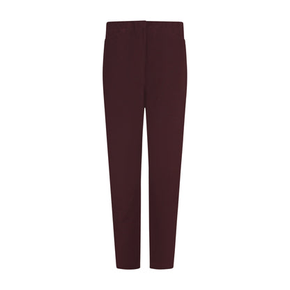 Voorzijde van Sensia Pantalon Penny in bordeaux rood, korte lengte, elastische band en zakken aan de voorzijde.