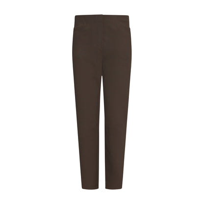 Voorzijde van Sensia Pantalon Penny in taupe, korte lengte, elastische band en zakken aan de voorzijde.