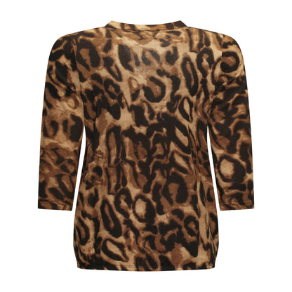 Achterzijde van Signature Blouson Anouk met V-hals, knoopjes, driekwartmouwen en subtiel patroon in bruin.