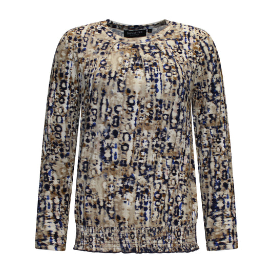 Voorzijde van Signature Blouson Carola met ronde hals, lange mouwen en elastische band onderaan.