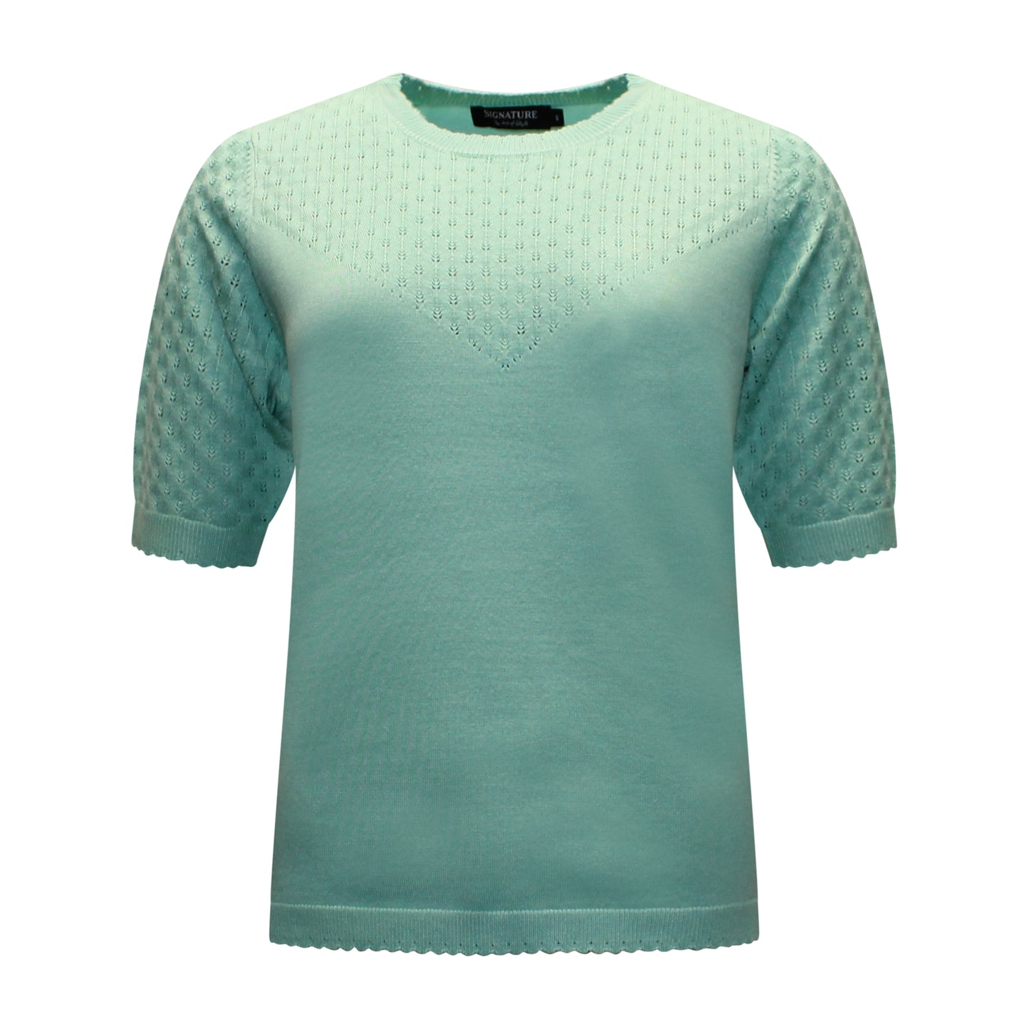 Voorzijde van Signature t-shirt Helga met ronde hals, korte mouwen en licht doorschijnend patroon in mintgroen.