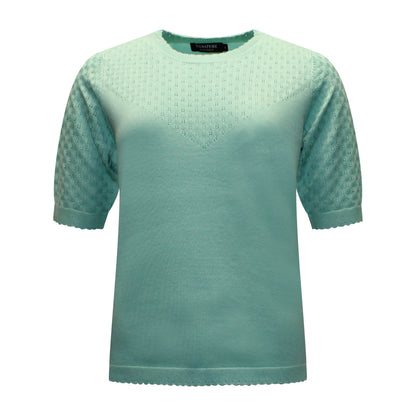 Voorzijde van Signature t-shirt Helga met ronde hals, korte mouwen en licht doorschijnend patroon in mintgroen.