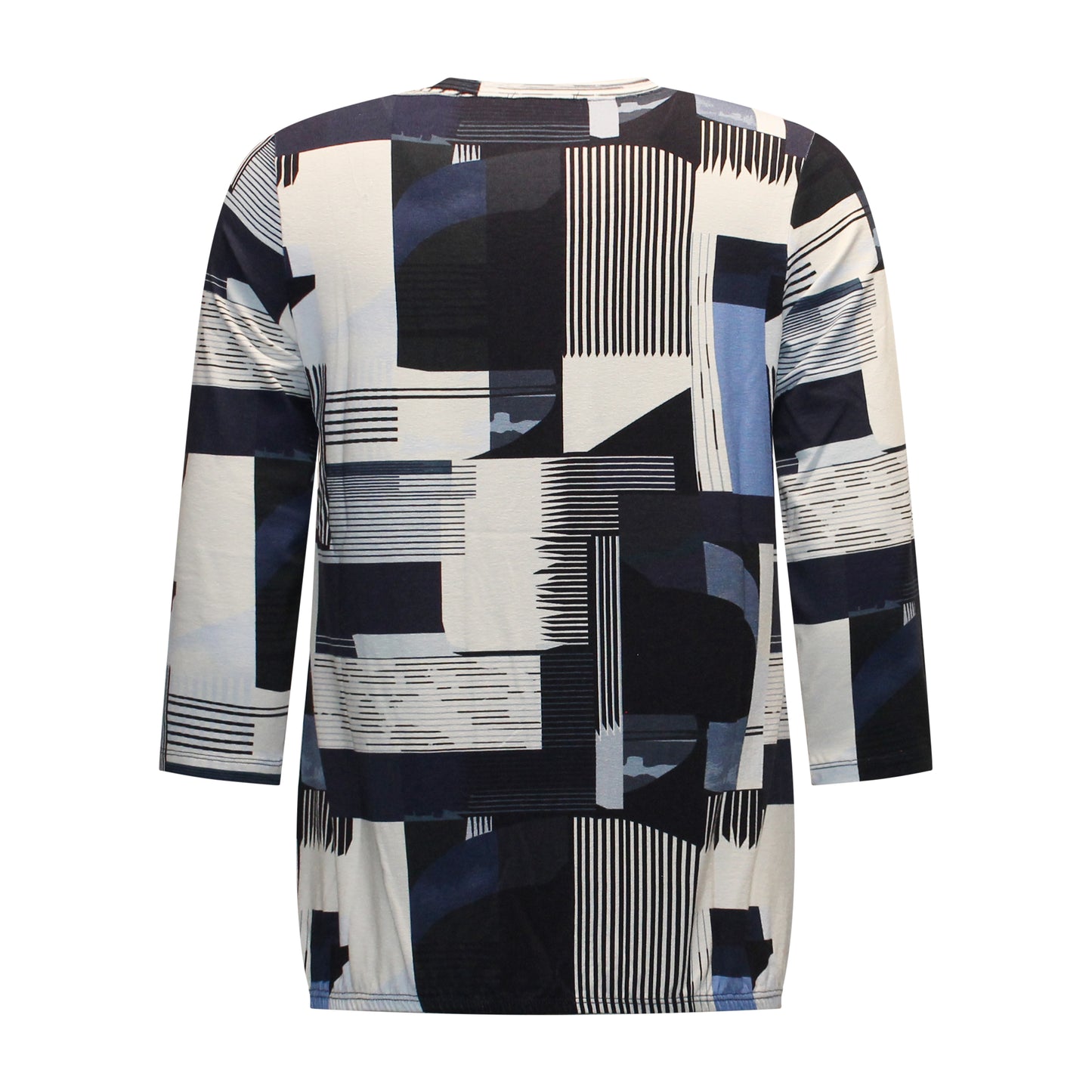 Achterzijde van Sunday Shirt Nicole met driekwart mouwen, elastische onderband en grafische print in blauw en offwhite tinten.