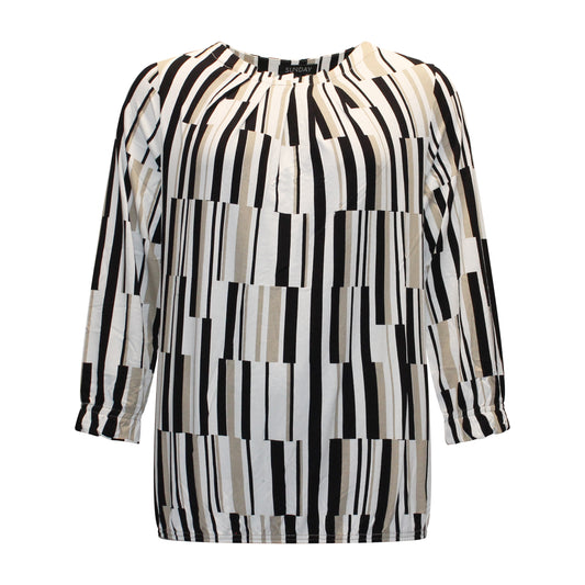 Voorzijde van Sunday T-shirt Judith met korte mouwen, ronde hals en grafische strepenprint in zwart en beige.